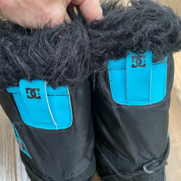 DC Winter Snow Boots Wm 9 - Picture 7 of 9